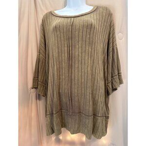 Zenana Raw Hems Ribbed Drop Shoulder Half Sleeve Top Size S/M
